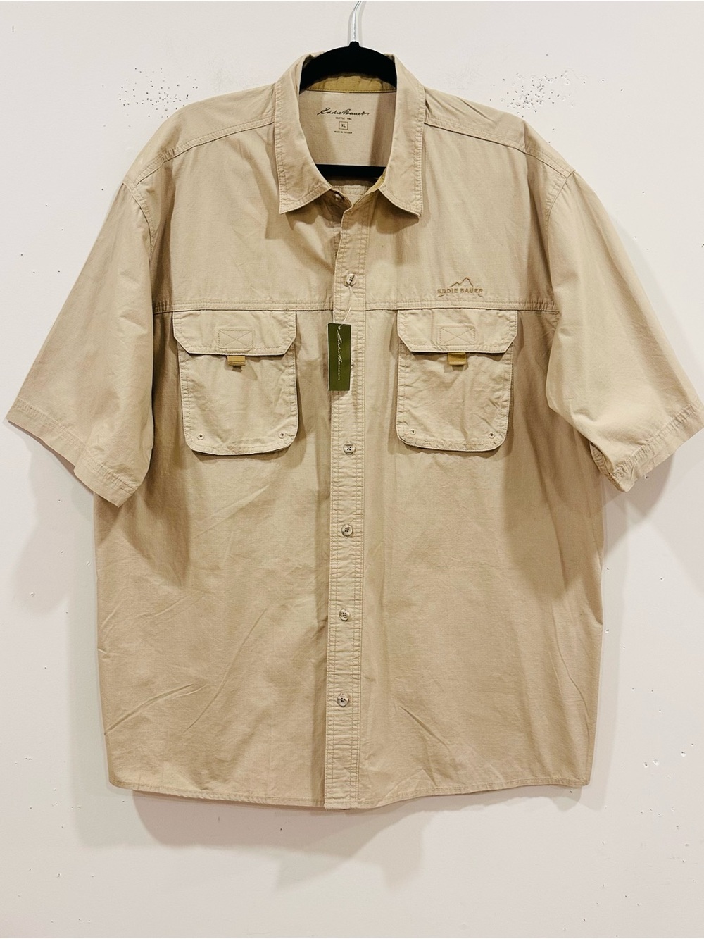 Eddie Bauer Button Down Shirt Short Sleeve Outdoor Beige‎ Men Size XL NWT